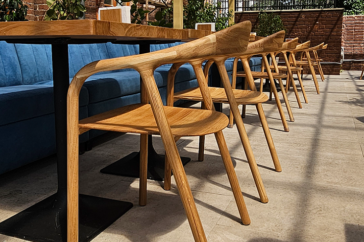 Бистро "Земляне" - авторская мебель для гастрономического концепта